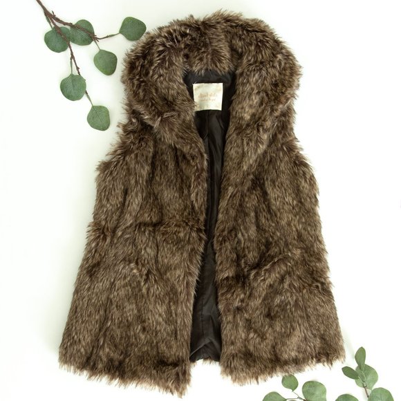 Altar'd State Brown Faux Fur Vest - Picture 1 of 6